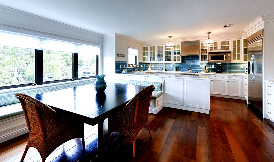 Dining Area with a Breakfast Nook